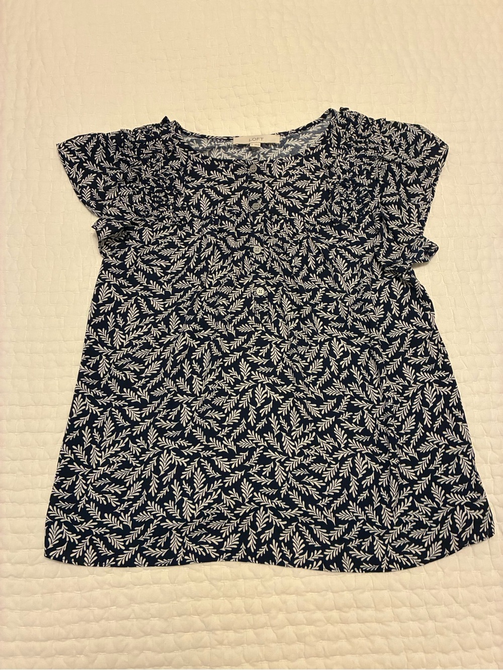 LOFT Navy and White Leaf-Print Cap Sleeve Tee
